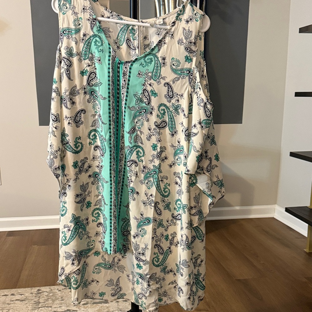 Cato Oversized Paisley Print peekaboo sleeves blouse